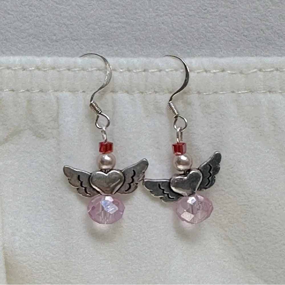 Handmade Pink Heart Wings Angel Earrings Glass & Faux Pearls Dainty Silver Tone - Picture 8 of 8
